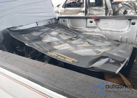 2014 Chevrolet Silverado 1500 1Lt z USA, uszkodzony, nr VIN 3GCPCREHXEG300902